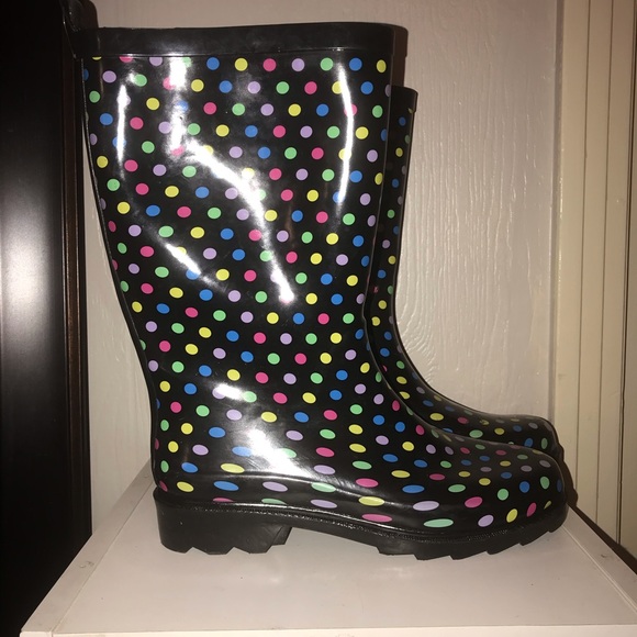 Rain boots - Picture 3 of 4